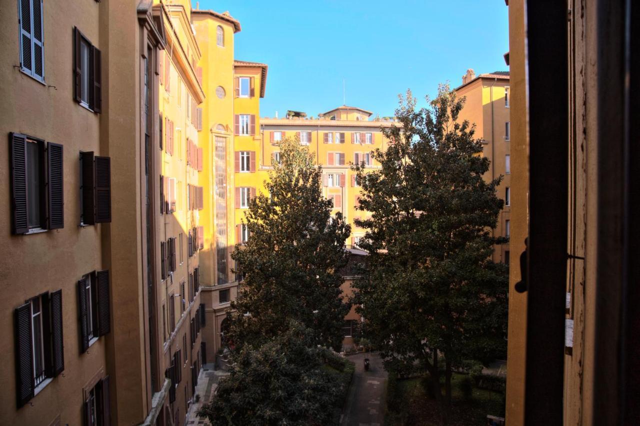 La Pausa Rome Bagian luar foto